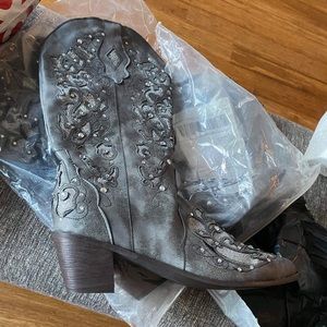 Women’s Cowboy Boots